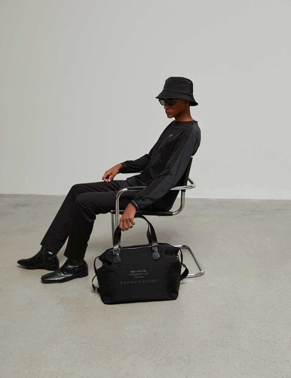 all-in-black-03